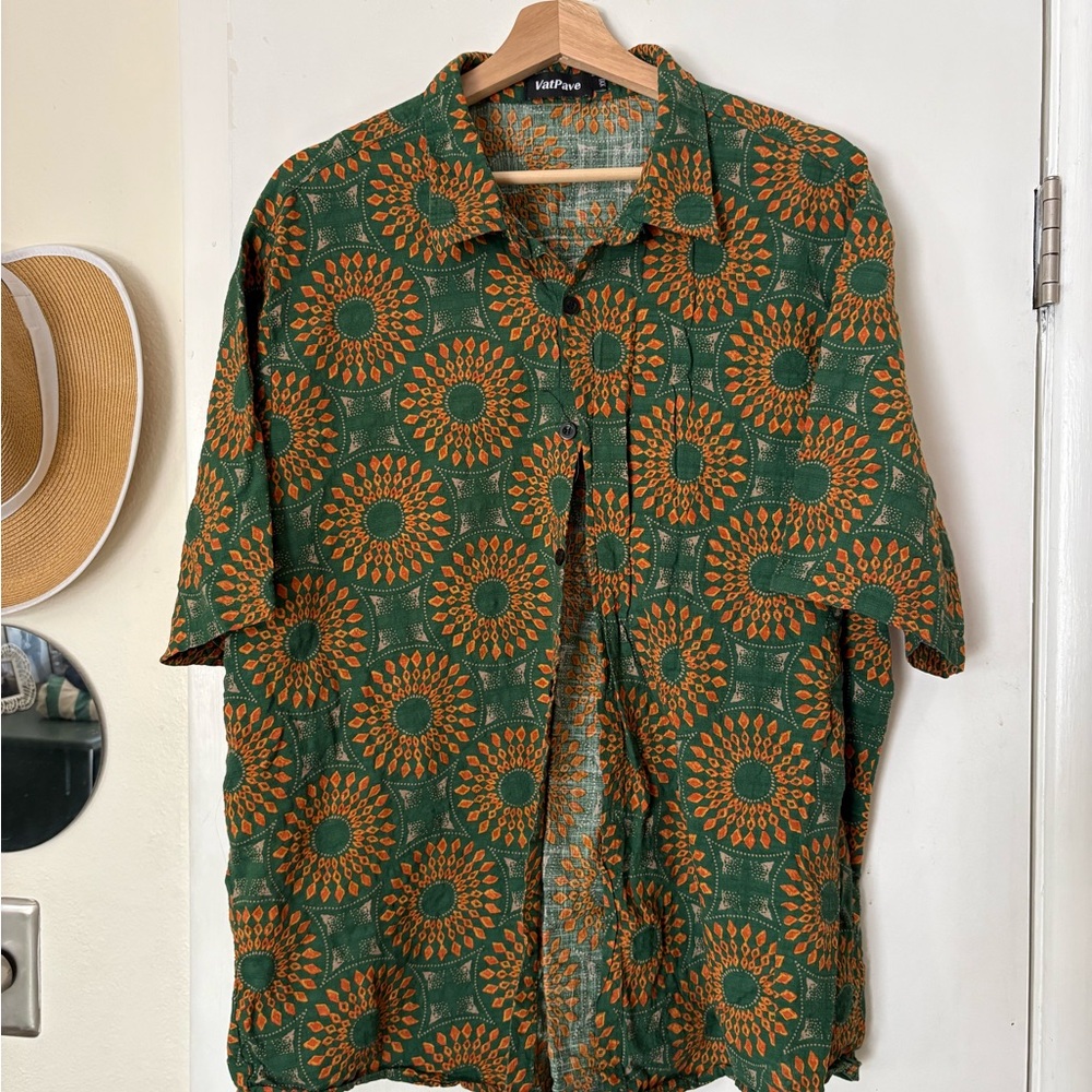 Men’s XXL Green & Orange Short-Sleeve Button-Up Shirt